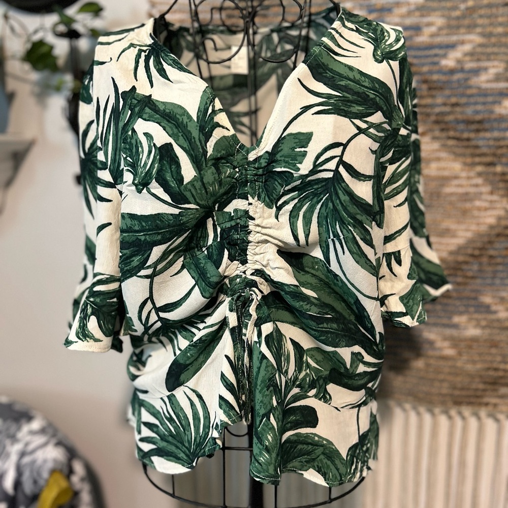 H&M Tropical Green Leaf Print Women's Top